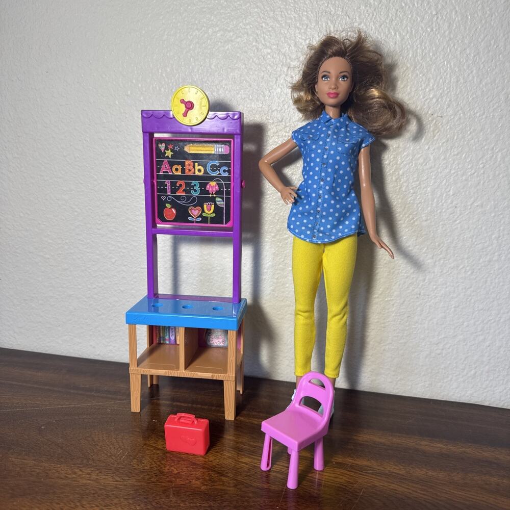Barbie You Can Be Anything TEACHER Doll & Playset School Incomplete